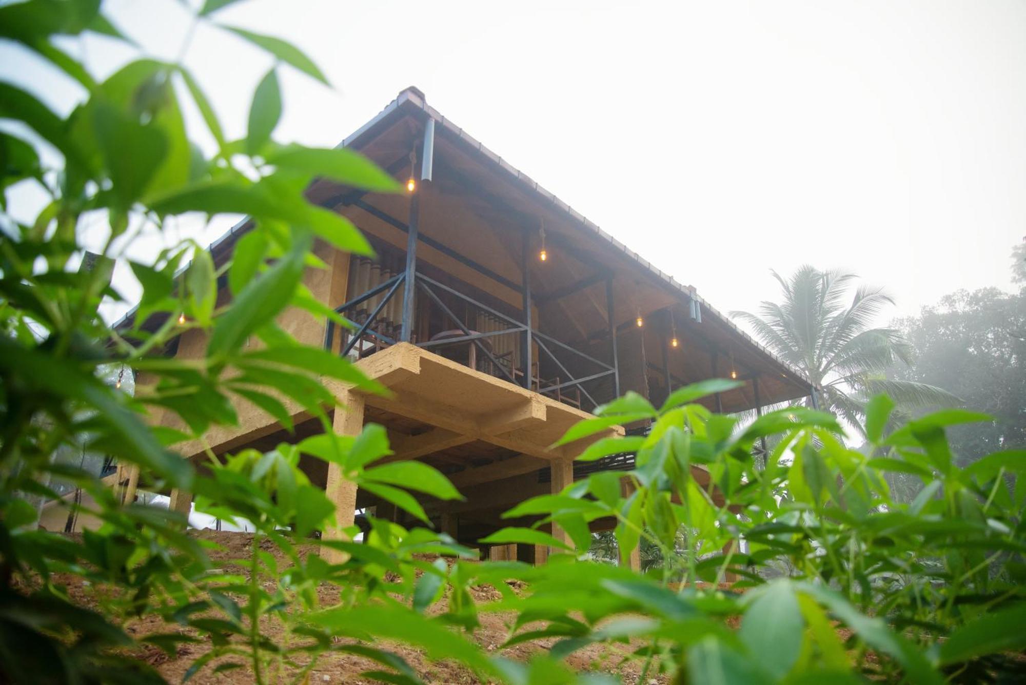 Sinharaja Riverside Deniyaya Exterior photo